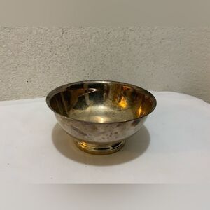 Gorham Silverplate Round bowl footed Y0779